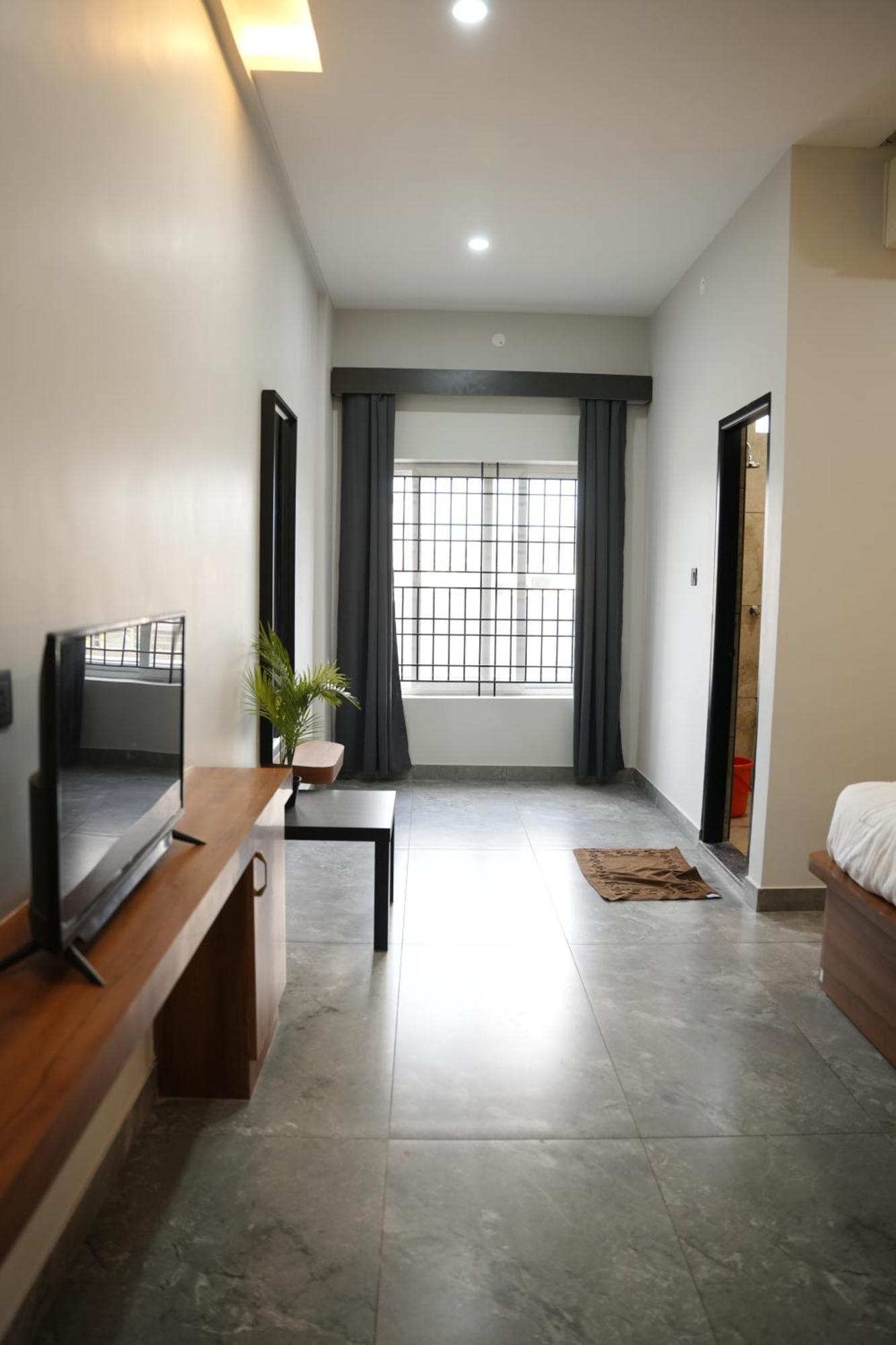 Sarvam Residency Hotell Sāgar Exteriör bild